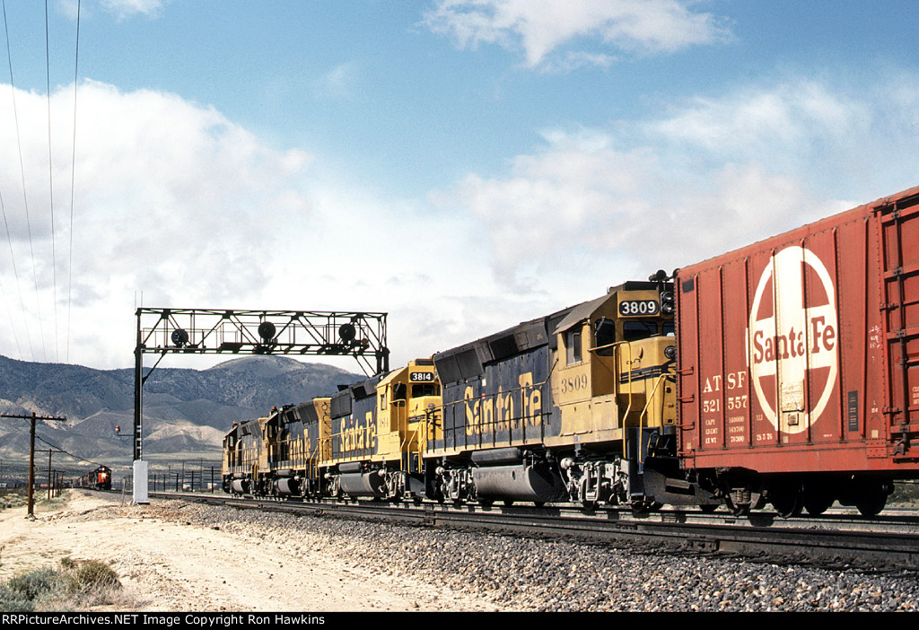 ATSF 3808 (REPOST)